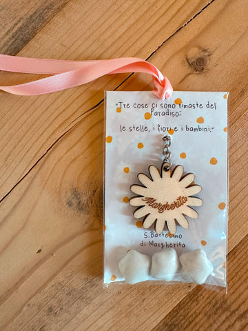 Bustina con portachiavi e confetti
